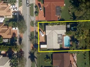 1121 SW 84th Ct, Miami, FL 33144