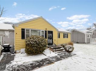 22 Enfield St, West Haven, CT 06516