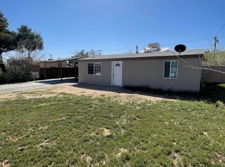 1110 W Avenue P14, Palmdale, CA 93551
