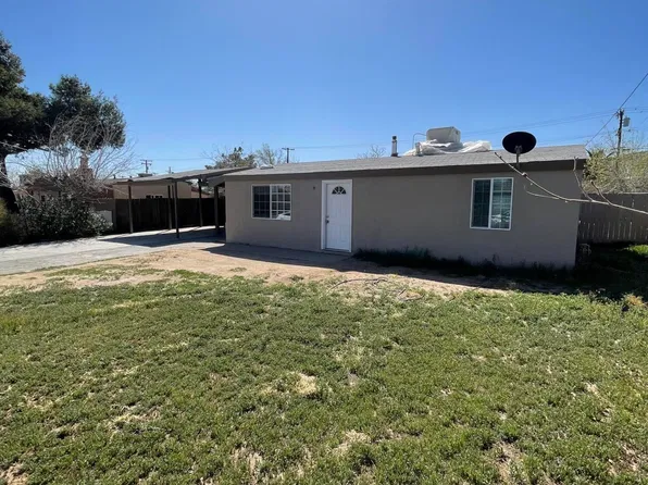 1110 W Avenue P14, Palmdale, CA 93551
