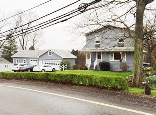 1211 Maple Street Ext, Coraopolis, PA 15108