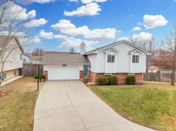 7205 E Brookview Cir, Wichita, KS 67226