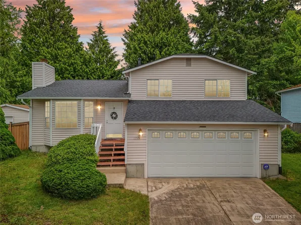 12515 NE 107th Place, Kirkland, WA 98033