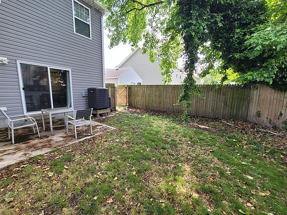 3rd image of 1078 Kennedy St