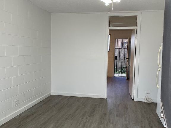 5th image of 3121 Herbert St APT 104