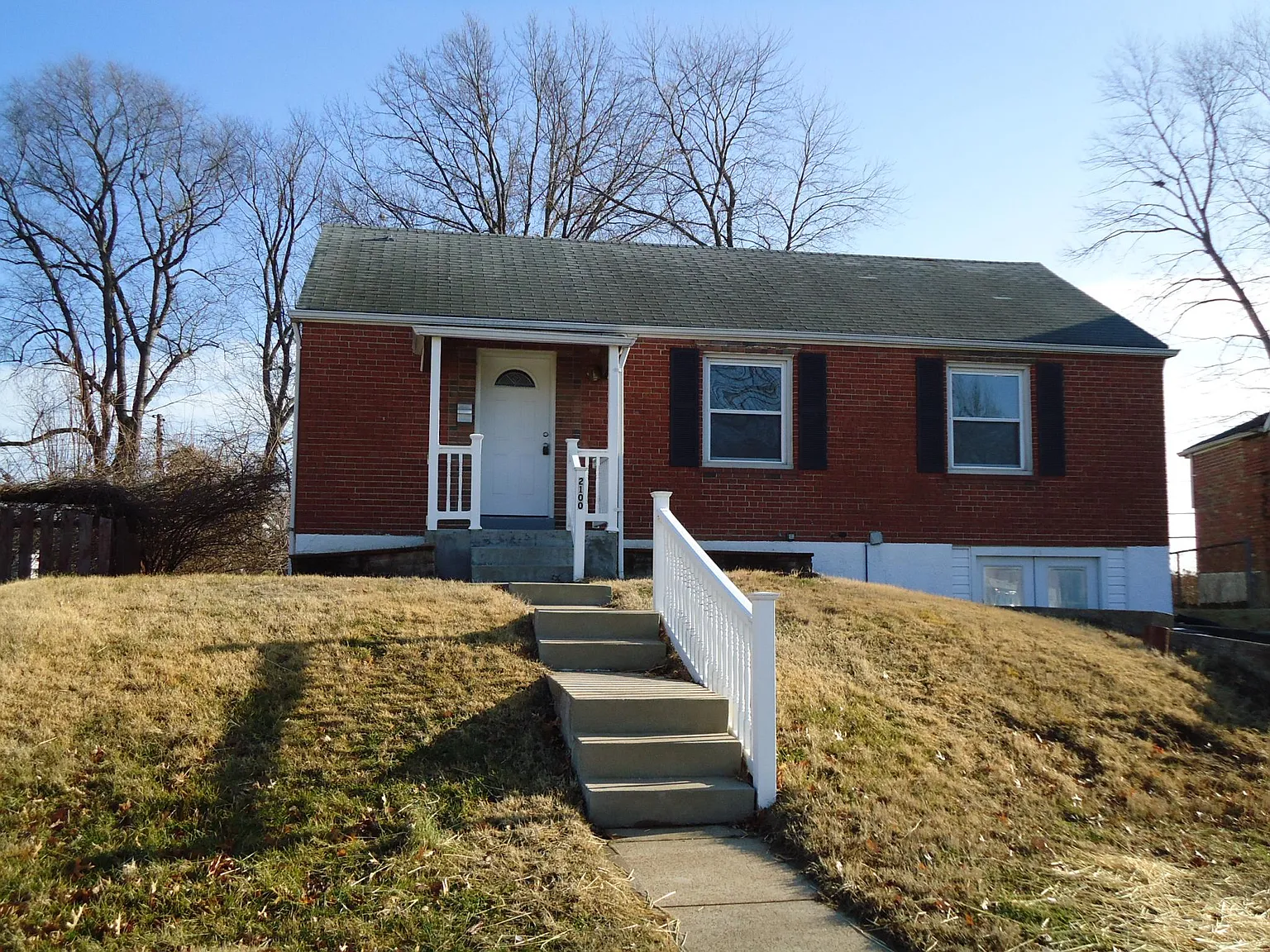 2100 Kevin Dr photo 1
