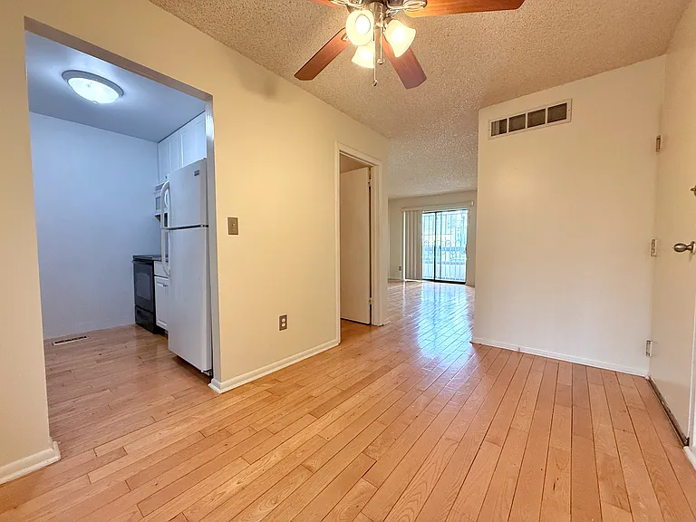1111 South St #B — Photo 13