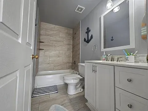 1688 Bavon Dr — Photo 3