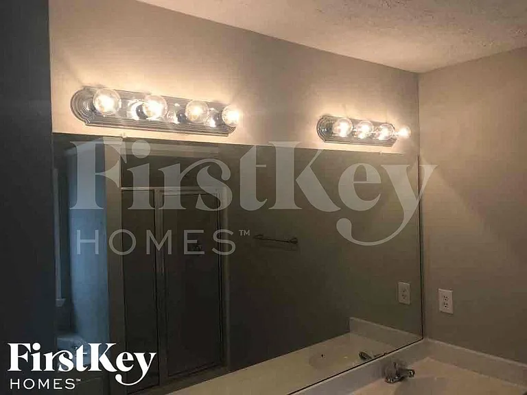 7368 Taloga Ln — Photo 16