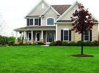 5278 Maplewood Farm Dr, Medina, OH 44256