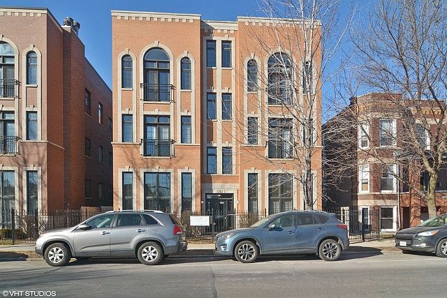 1st image of 3240 N California Ave Unit 2N