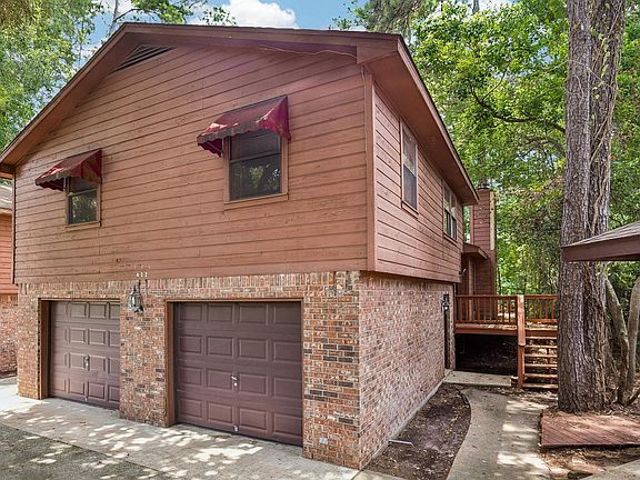 3rd image of 422 Nursery Rd