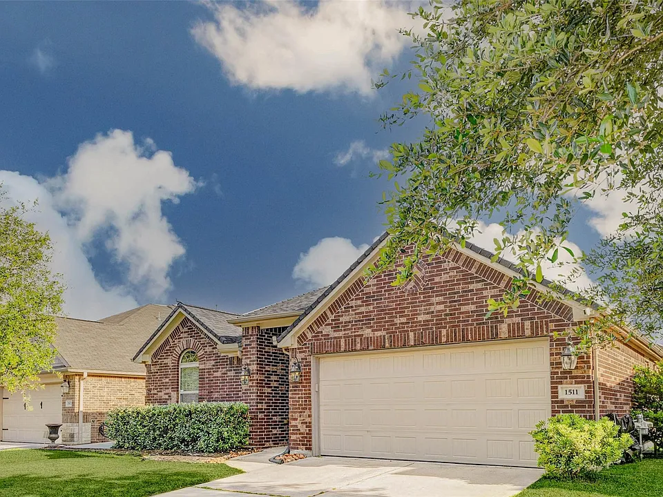 1511 Evermore Manor Ln