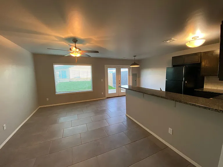 6933 Mayberry Ln — Photo 5
