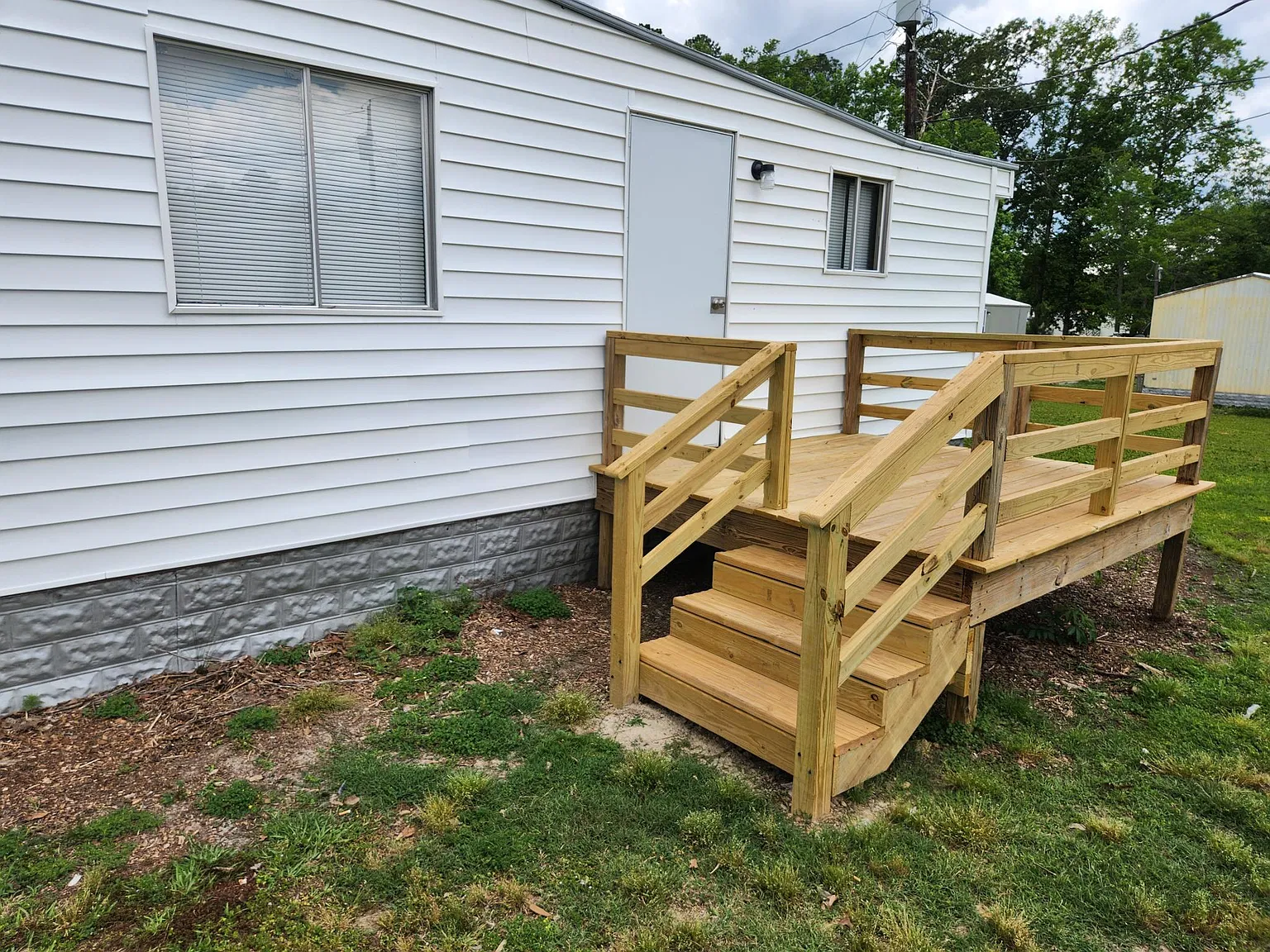 3 bed, $950 — Photo 2