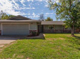 3147 Pioneer Ln, Redding, CA 96001
