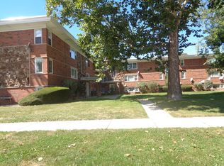 6834 Lode Dr UNIT 1B, Worth, IL 60482