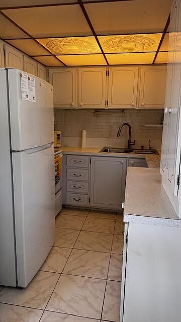 1st image of 2000 NE 51st Ct APT 111