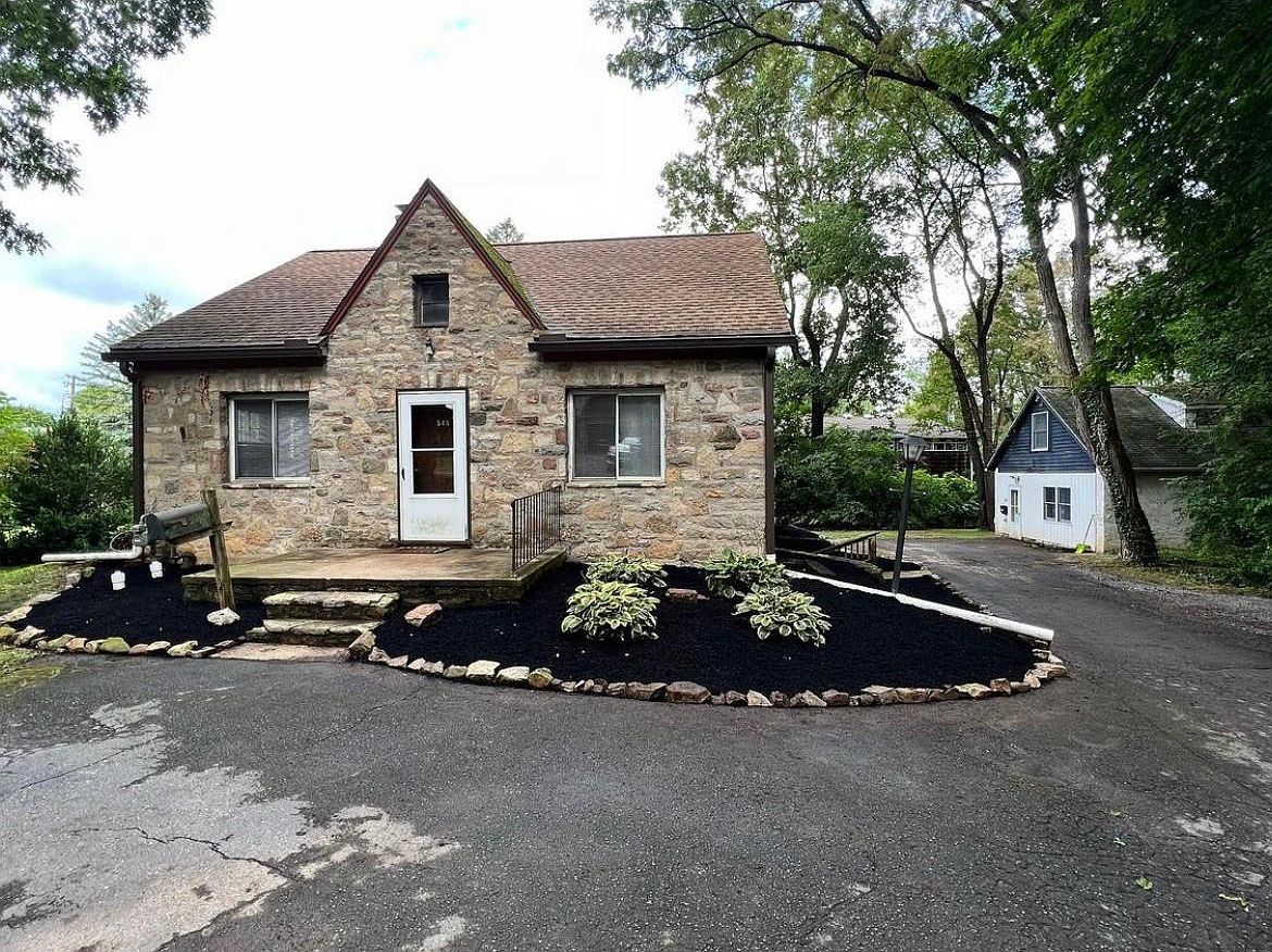 549 Kemmerer Rd 549.5, State College, PA 16801 Zillow