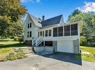 35 Comstock Ave, Ivoryton, CT 06442