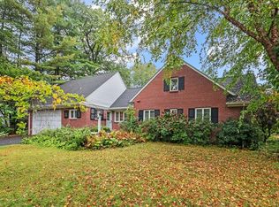 124 Tecumseh Dr, Longmeadow, MA 01106