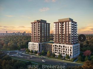 3030 Pharmacy Ave #923, Toronto, ON M1W 1H8