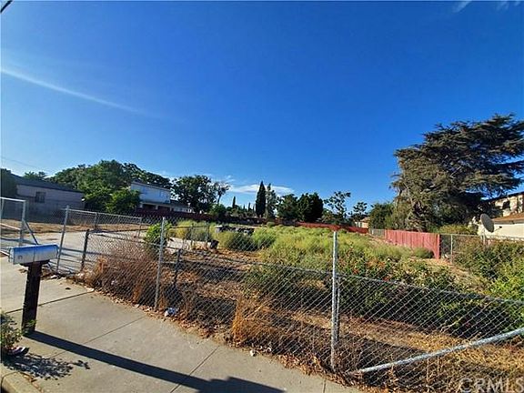 4th image of 1061 E Phillips Blvd