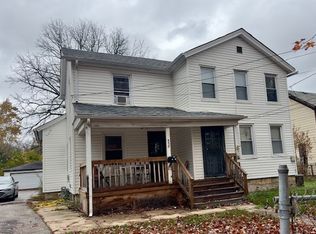 558 Spring St, Aurora, IL 60505