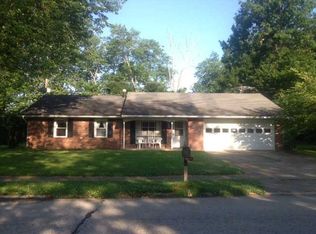 1108 Ridgewood Dr, Plainfield, IN 46168