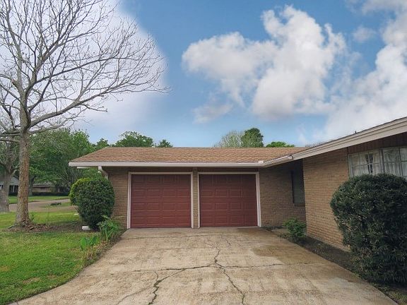 5th image of 3200 Eugenia Ln