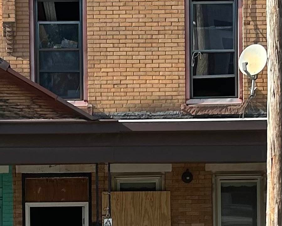 1st image of 3149 Euclid Ave