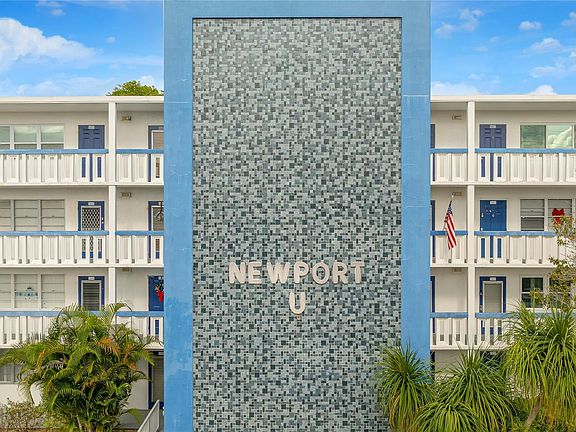 2nd image of 2117 Newport U #2117
