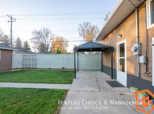 1013B Stafford Dr N, Lethbridge, AB T1H2C5