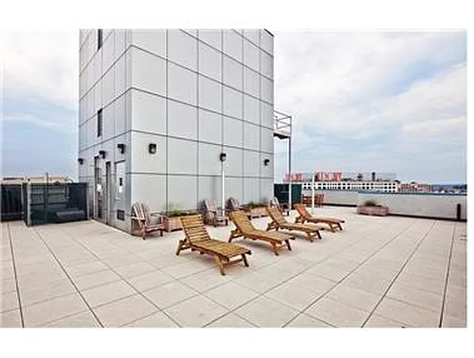 Rented by Douglas Elliman | media 16