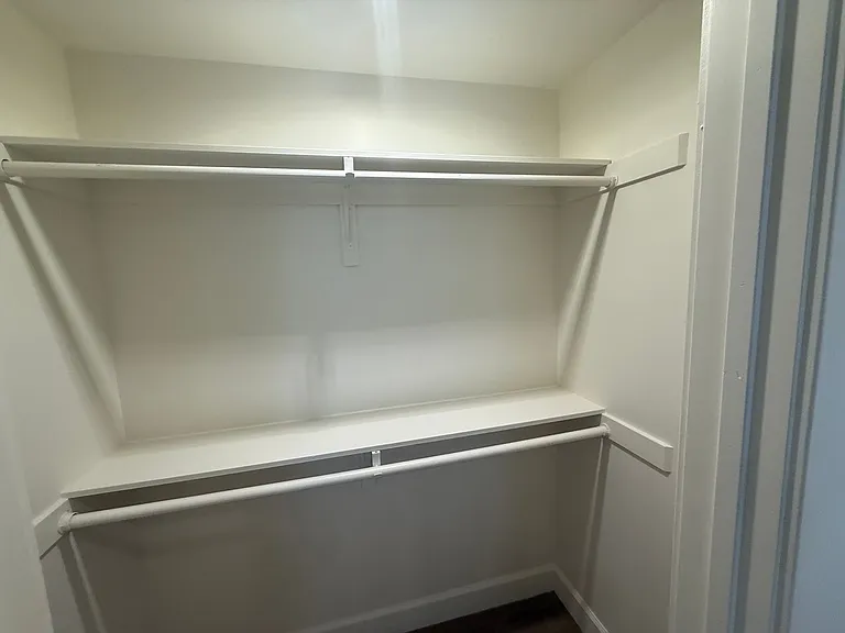 14550 Burbank Blvd #102 — Photo 13