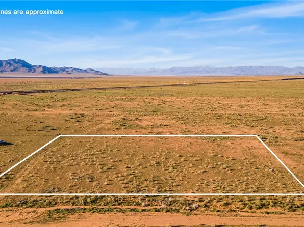 82-082 W Dawson Dr, Golden Valley, AZ 86413