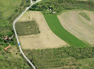 8384-8394 Allemaengel Rd, New Tripoli, PA 18066