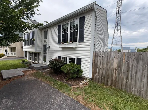 2152 Collingwood Ln, Frederick, MD 21702