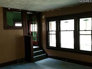 5th image of 3289 W 90th St