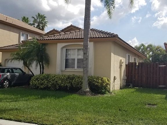 2nd image of 9756 NW 32nd St