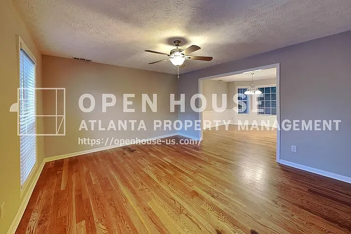 5027 Wesleyan Dr — Photo 5