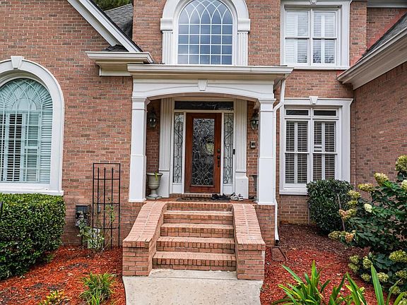 4th image of 1626 Annapolis Way