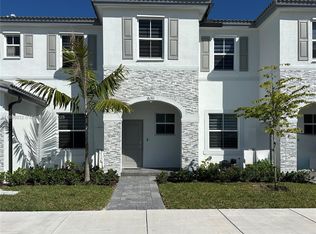 Cedar Point, Homestead, FL 33033