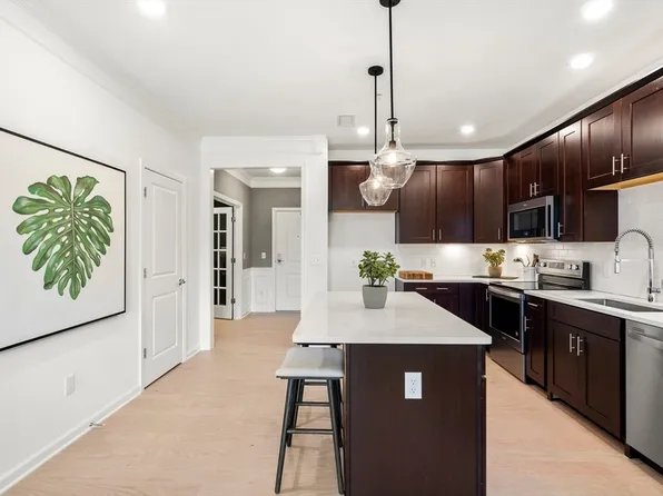 300 Martins Lndg #508, North Reading, MA 01864