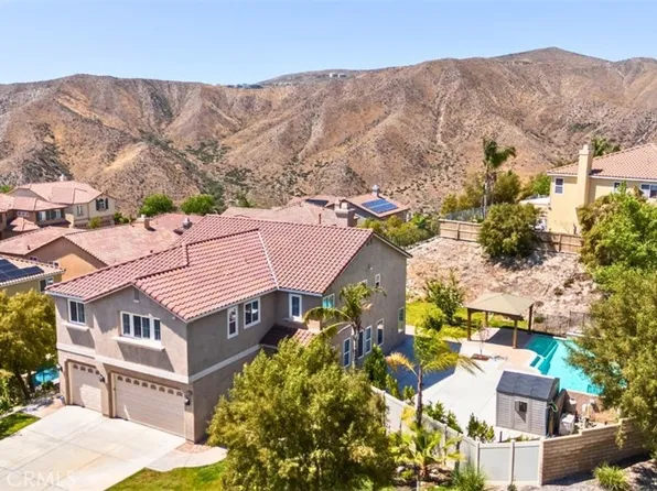 17195 Summit Hills Dr, Santa Clarita, CA 91387