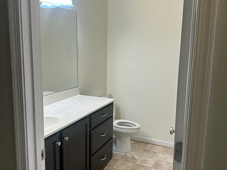 Bedroom 2 bathroom
