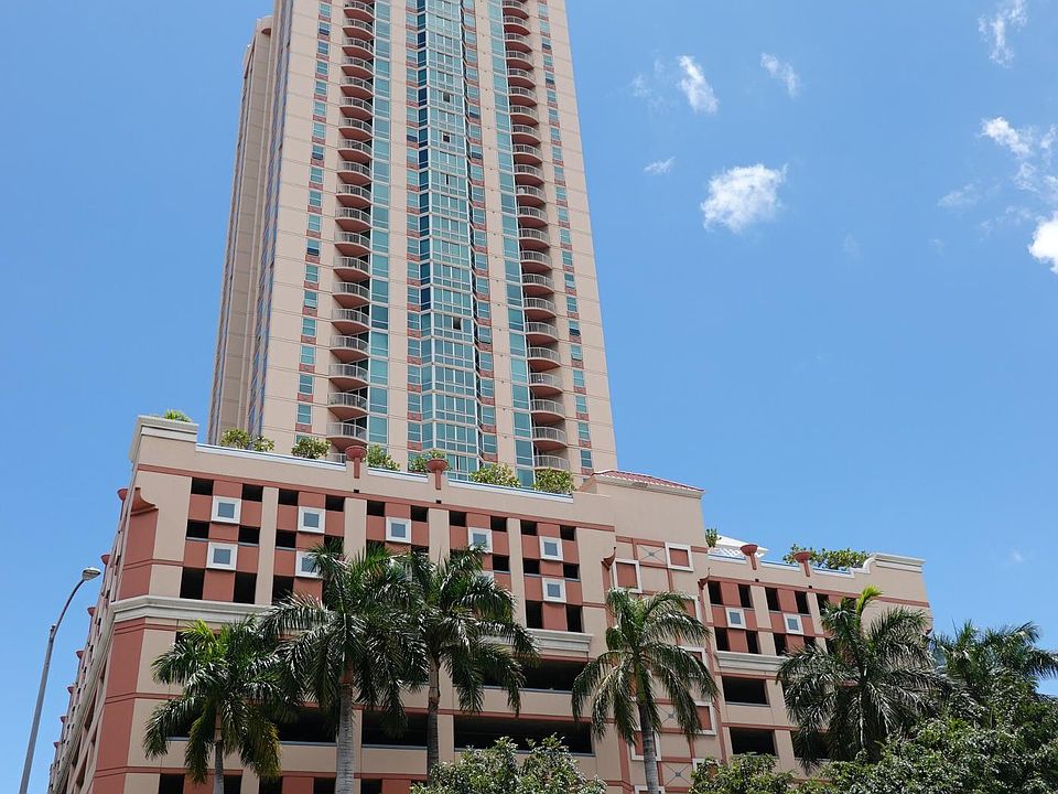 1st image of 801 King St APT 3709