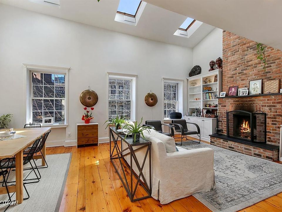 1st image of 174 Hicks St #3