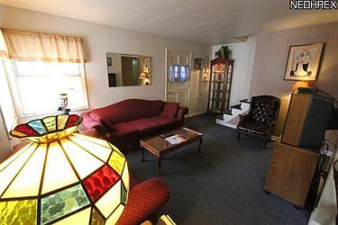 3rd image of 4117 Wetzel Ave