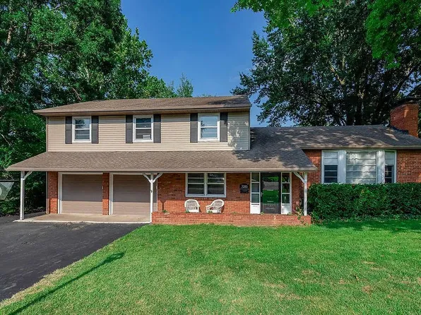 3203 S Hawthorne Ave, Independence, MO 64052